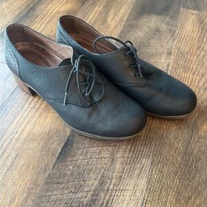 Dansko Louise Oxford Size 40